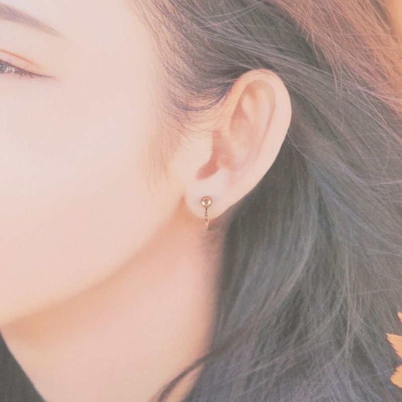 玉ブラ イヤリング ピンクゴールド 着用イメージ