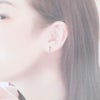 カン無し 丸皿 4mm イヤリング ピンクゴールド 着用イメージ画像