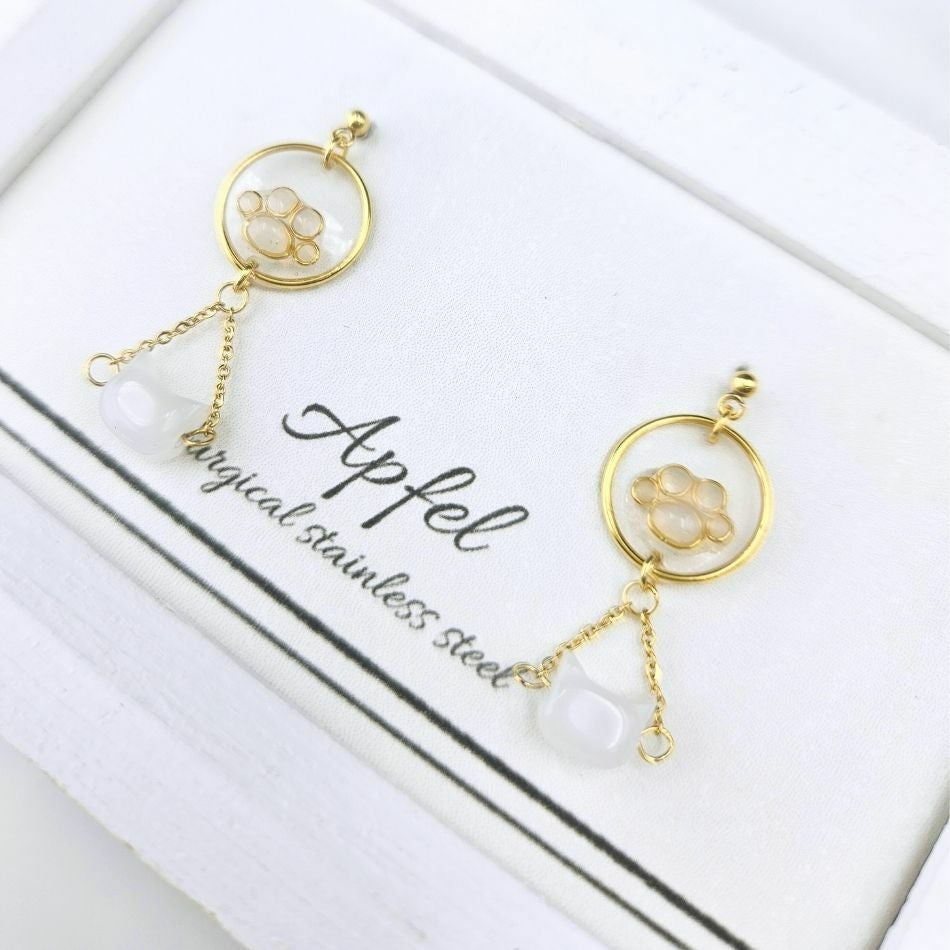 ネコ ガラスビーズ 選べるカラー 作品例